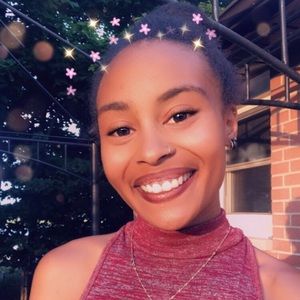 Meet your Posher, Vanessa